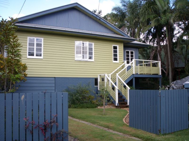22 PERKINS ST, Sandgate QLD 4017