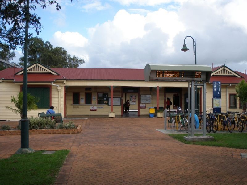 22 PERKINS ST, Sandgate QLD 4017