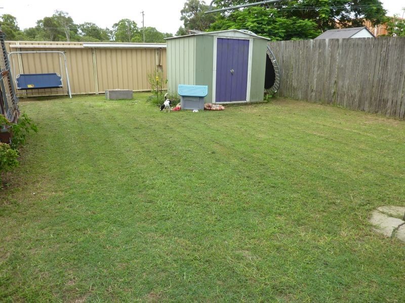 14 SEAVIEW STREET, Brighton QLD 4017