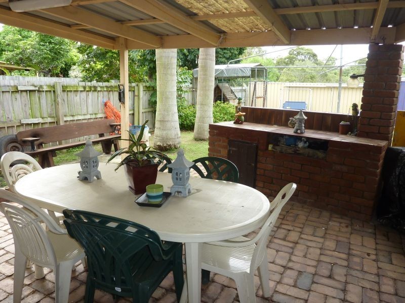 14 SEAVIEW STREET, Brighton QLD 4017