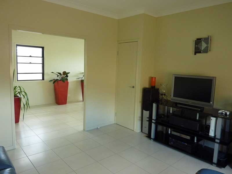 193 BRIGHTON RD, Sandgate QLD 4017