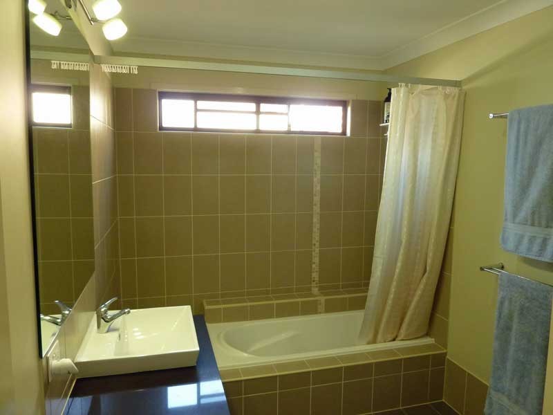 193 BRIGHTON RD, Sandgate QLD 4017