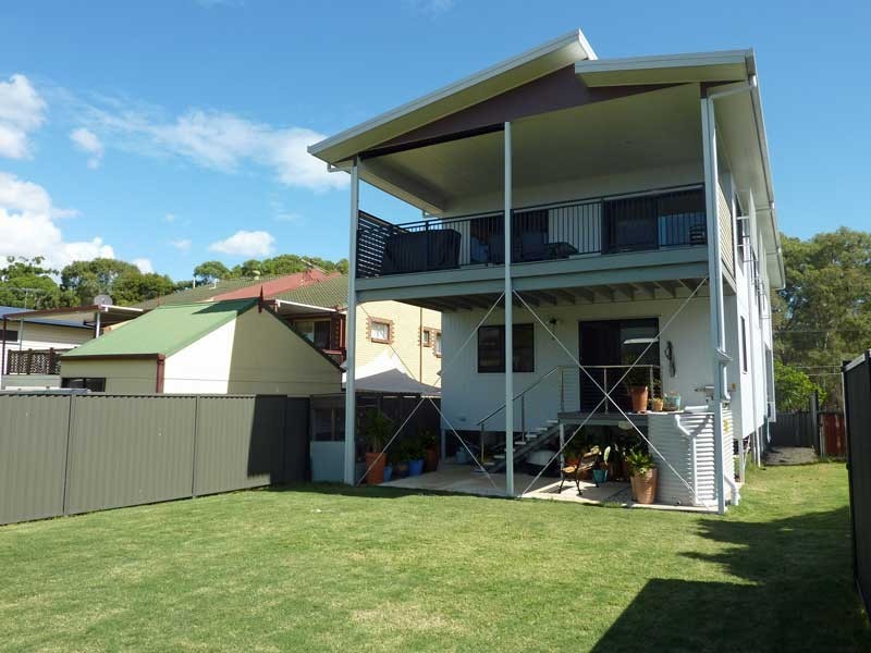 193 BRIGHTON RD, Sandgate QLD 4017