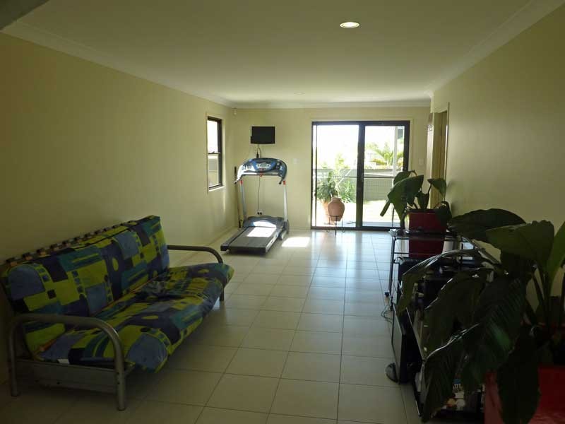 193 BRIGHTON RD, Sandgate QLD 4017
