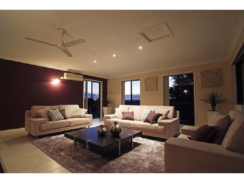 23 Grandview Place, Carindale QLD 4152