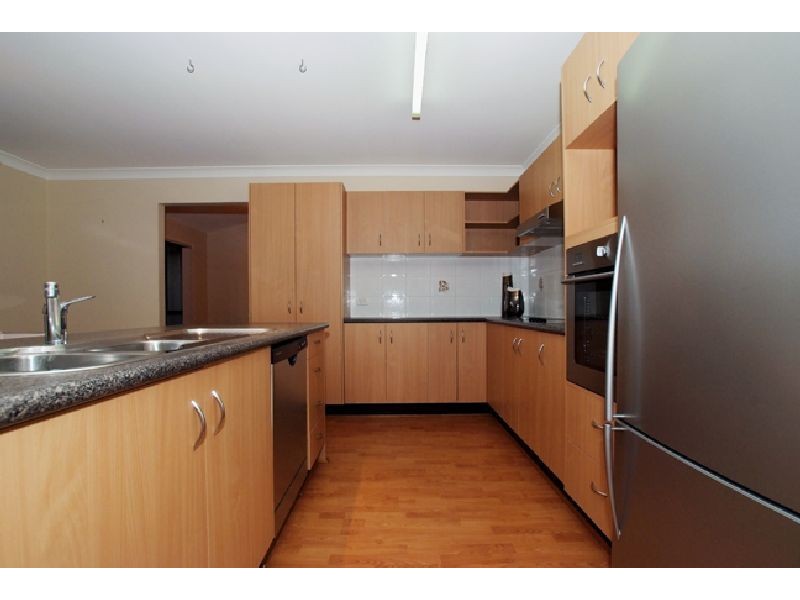 23 Grandview Place, Carindale QLD 4152