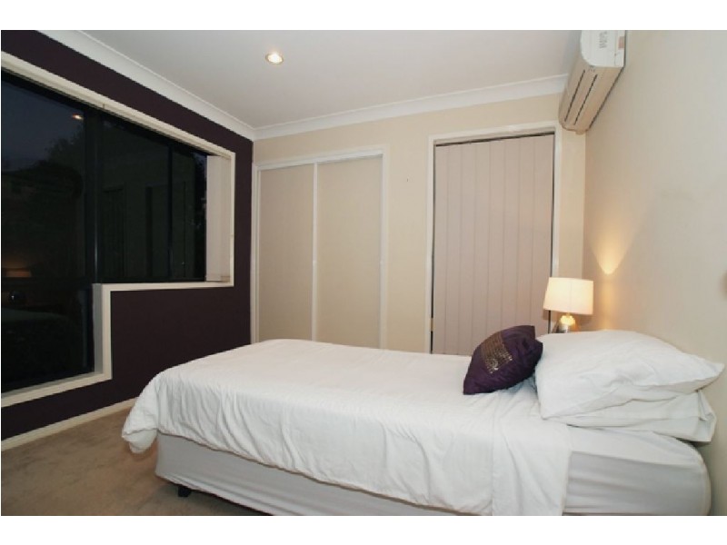 23 Grandview Place, Carindale QLD 4152