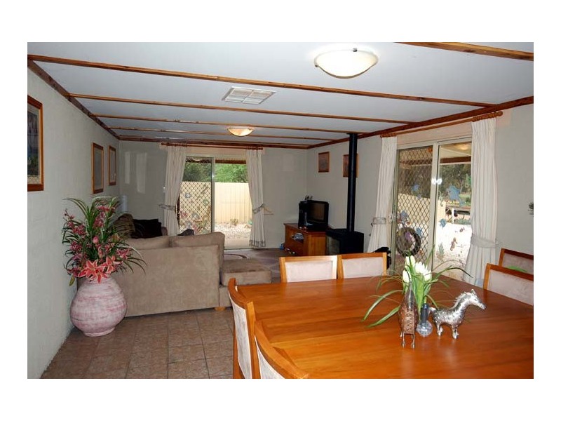 12 Showground Road, Ganmain NSW 2702