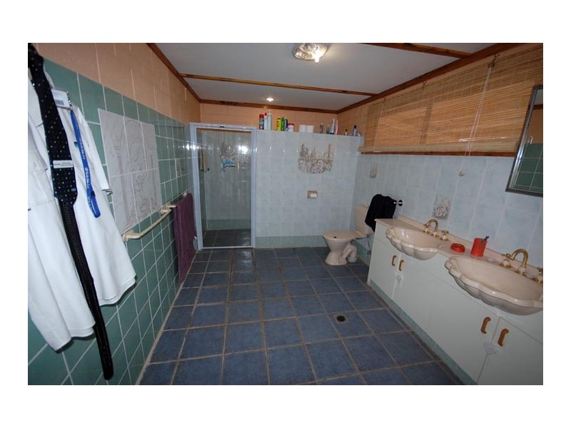 12 Showground Road, Ganmain NSW 2702