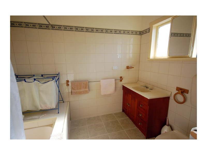 71 Brookong St, Lockhart NSW 2656