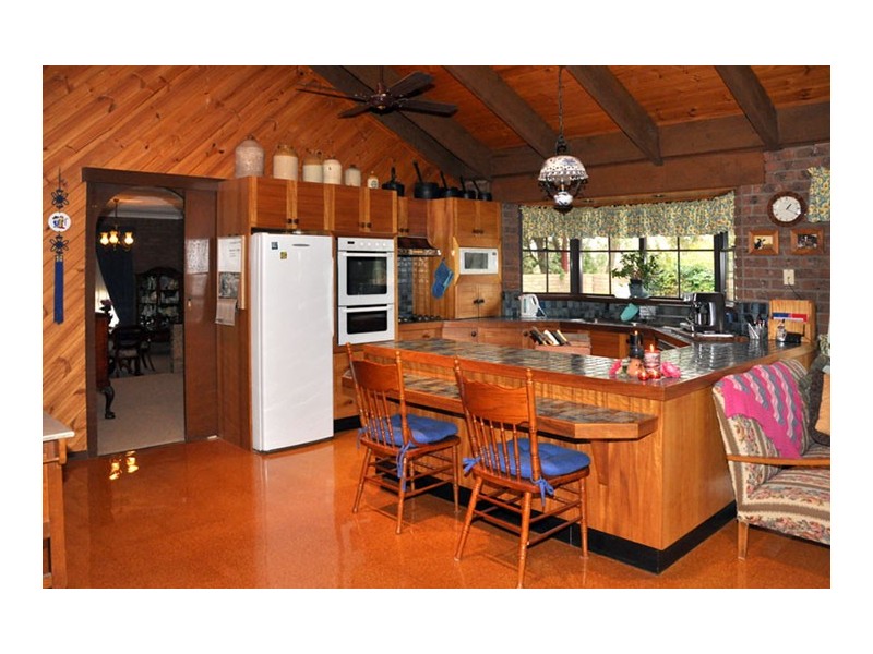 33 Third Ave, Henty NSW 2658