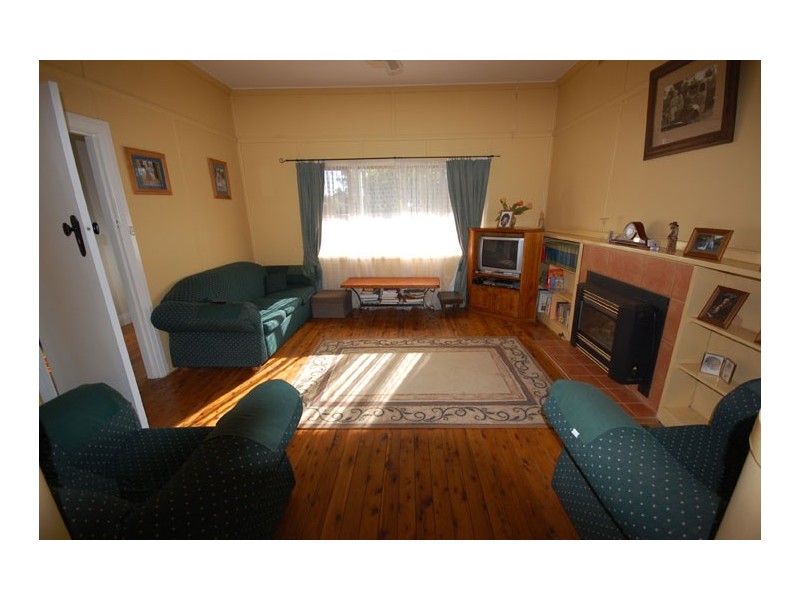 43 Menangle St, GANMAIN NSW 2702, Ganmain NSW 2702