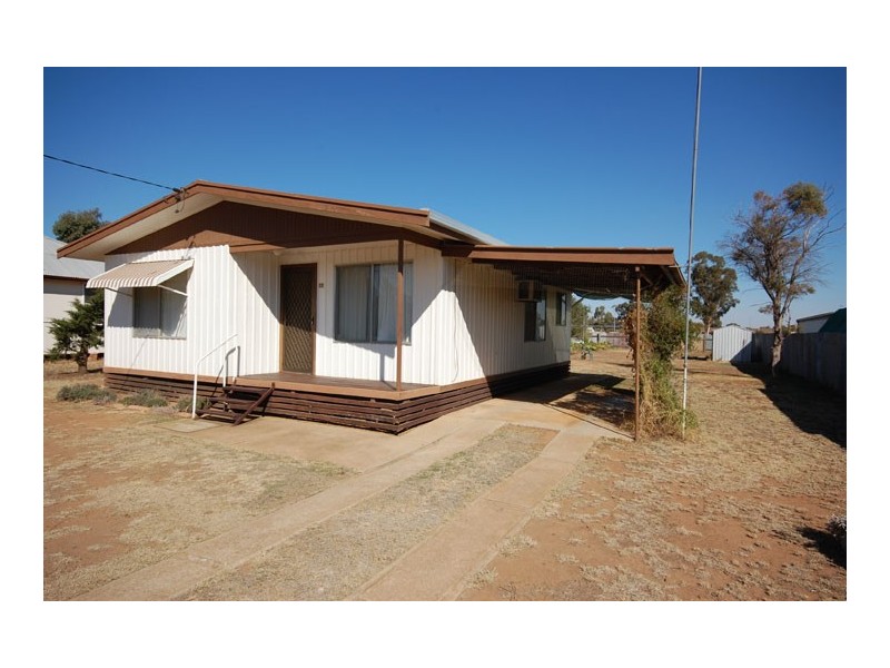 12 Green St, LOCKHART NSW 2656, Lockhart NSW 2656