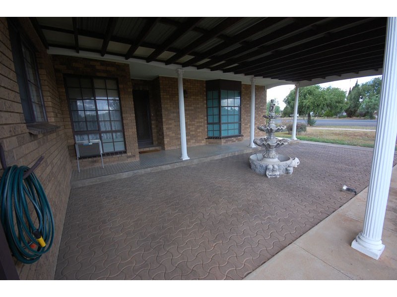 15 Green St, LOCKHART, NSW 2656, Lockhart NSW 2656