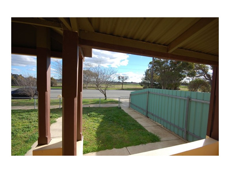 75 Beckwith St, WAGGA WAGGA NSW 2650, Wagga Wagga NSW 2650