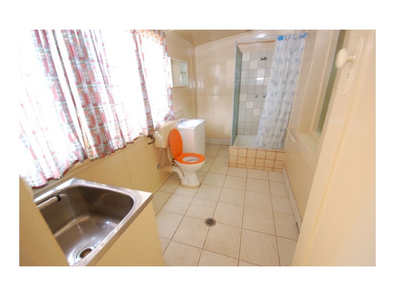 75 Beckwith St, WAGGA WAGGA NSW 2650, Wagga Wagga NSW 2650