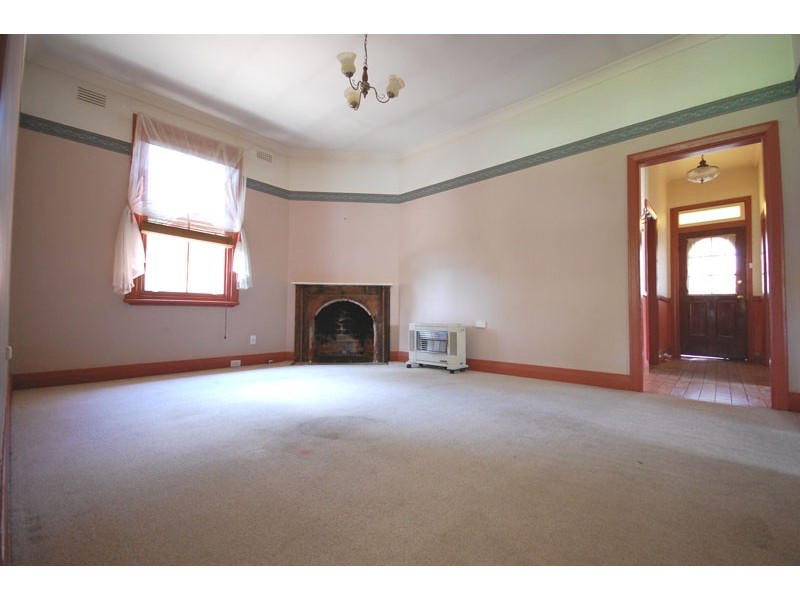 31 Chaston St, WAGGA WAGGA NSW 2650, Wagga Wagga NSW 2650