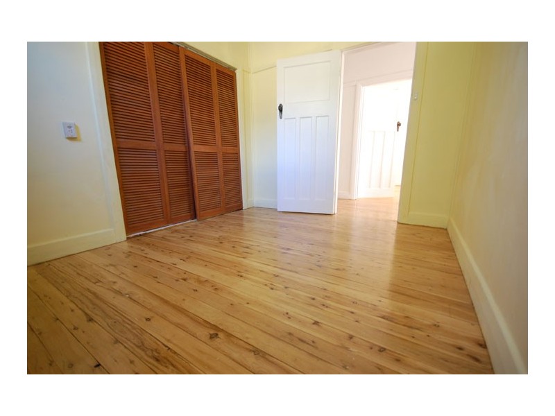 4 Crescent St, NARRANDERA NSW 2700, Narrandera NSW 2700