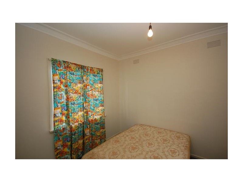 50 Tichborne Cres, Kooringal NSW 2650