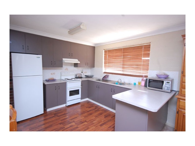 7/14 Wewak St, Ashmont NSW 2650
