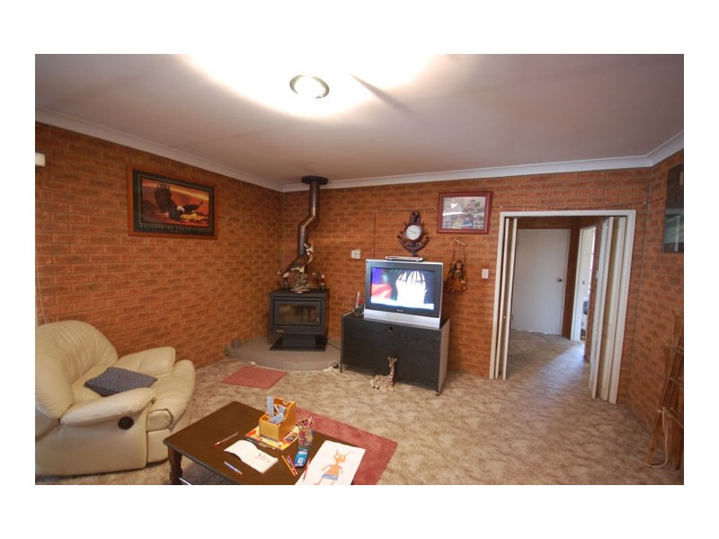 11 Crisp Dve, Wagga Wagga NSW 2650