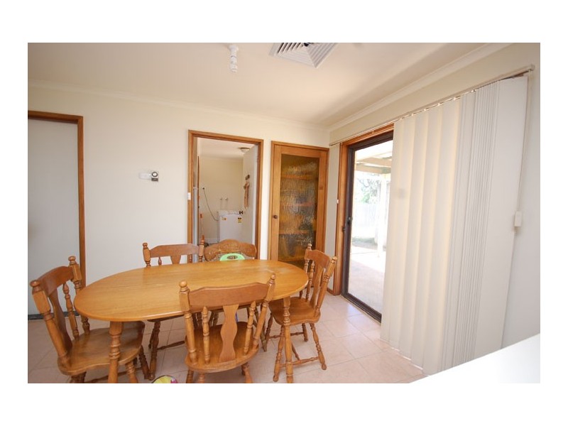 30 Moore St, Ganmain NSW 2702