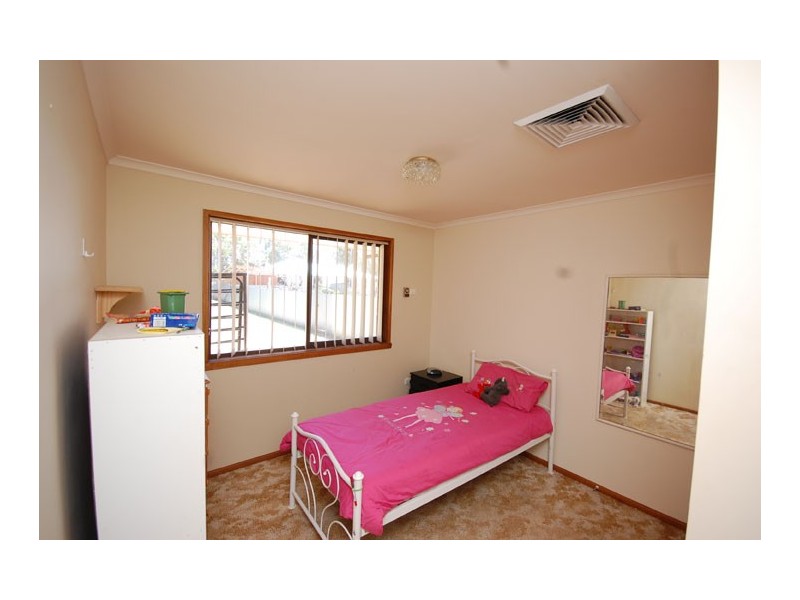 30 Moore St, Ganmain NSW 2702