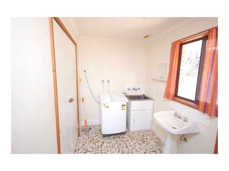 30 Moore St, Ganmain NSW 2702