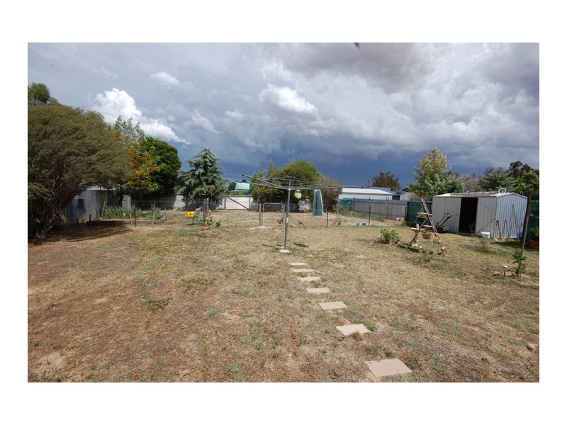 8 Best St, Uranquinty NSW 2652