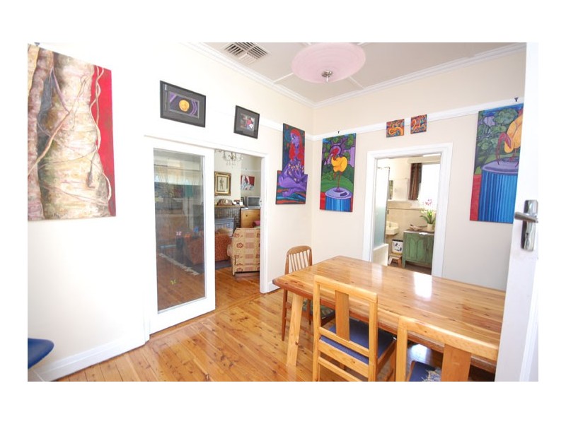 47 Brookong Ave, Wagga Wagga NSW 2650