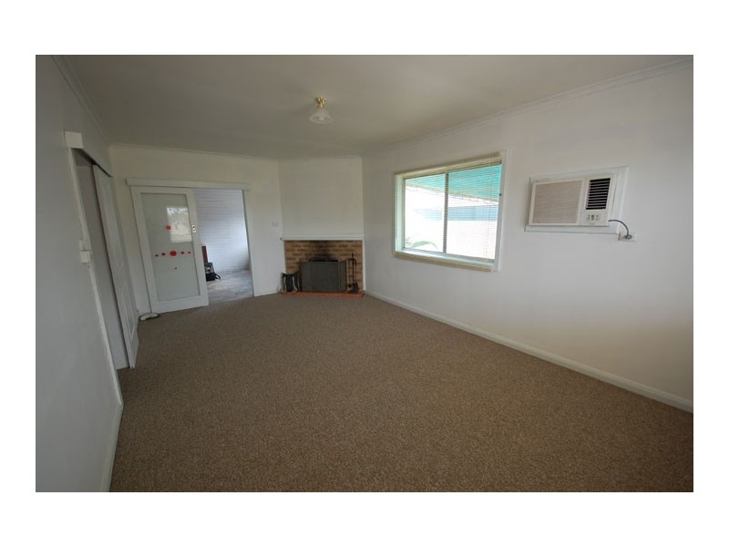 42 Ford St, Ganmain NSW 2702
