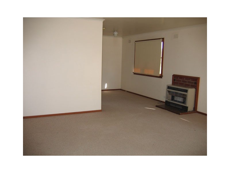 18 Galore St, Lockhart NSW 2656