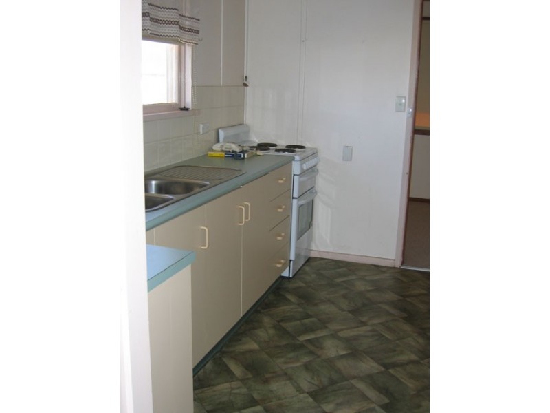 18 Galore St, Lockhart NSW 2656