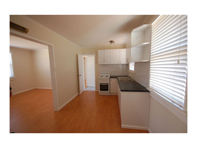 62 Ferrier St, Lockhart NSW 2656