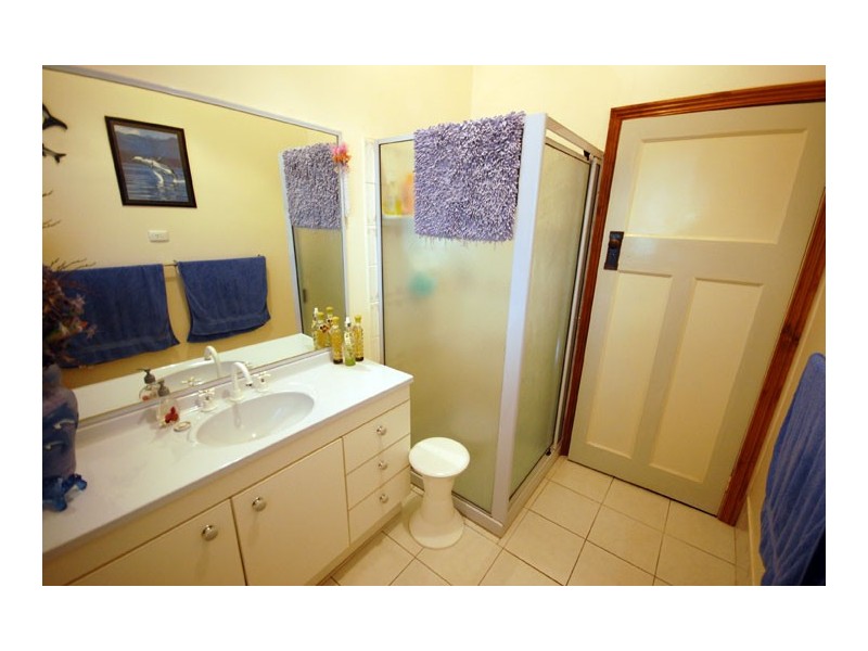 162 Green St, Lockhart NSW 2656