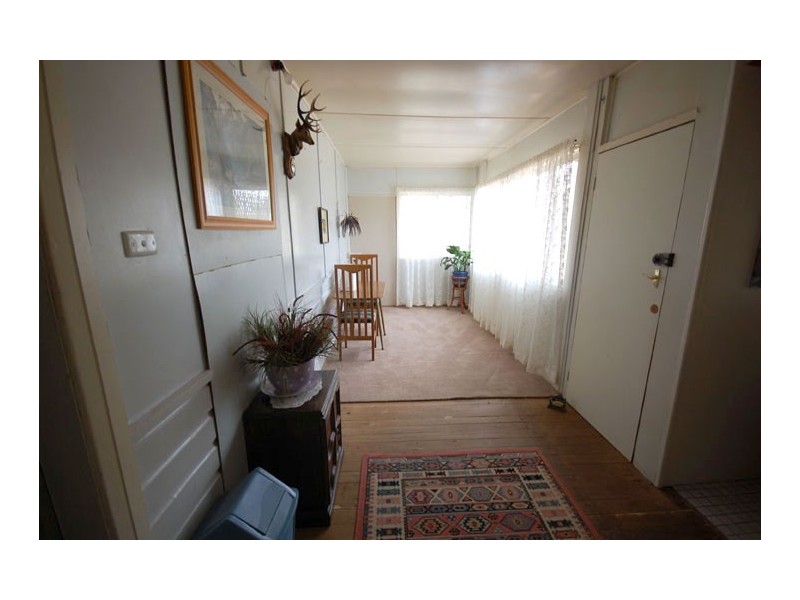 162 Green St, Lockhart NSW 2656