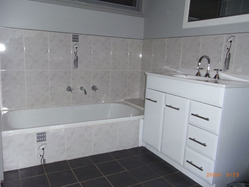 13 Ferrier St, Lockhart NSW 2656