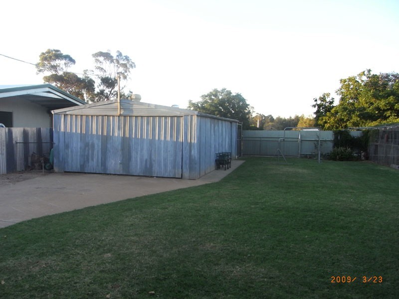 13 Ferrier St, Lockhart NSW 2656