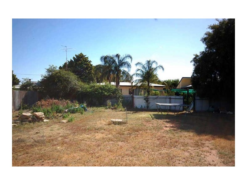 22 Orme St, Boree Creek NSW 2652