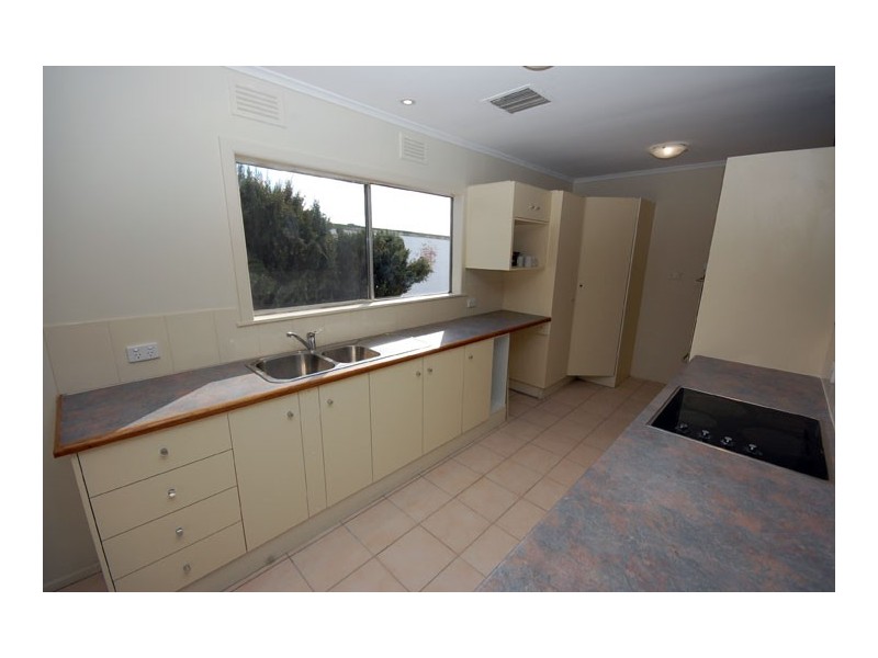 27 Copland St, Wagga Wagga NSW 2650