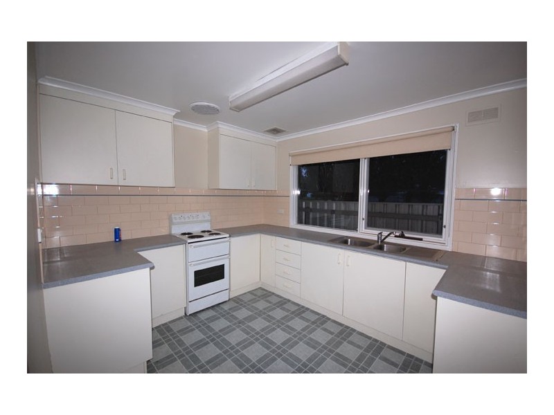 29 Norman St, The Rock NSW 2655