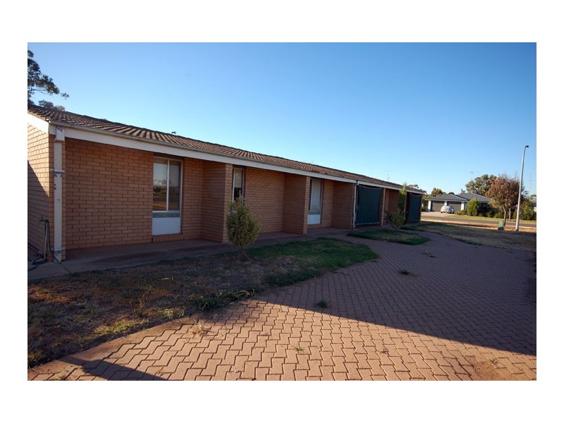 3/30-32 Hayes St, Lockhart NSW 2656
