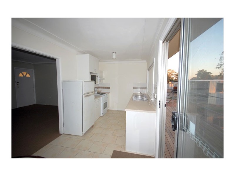 9-11 Hill St, Ganmain NSW 2702