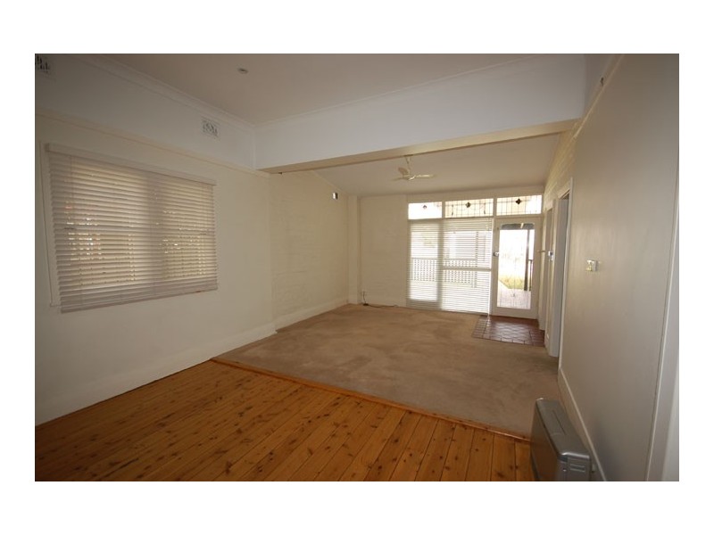 228 Edward St, Wagga Wagga NSW 2650