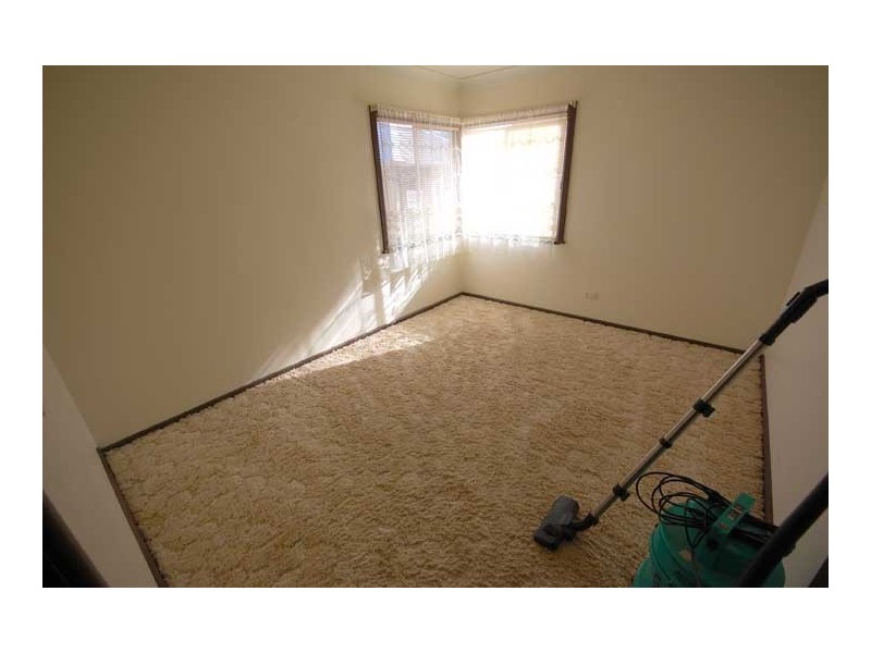 6 Orme St, Boree Creek NSW 2652