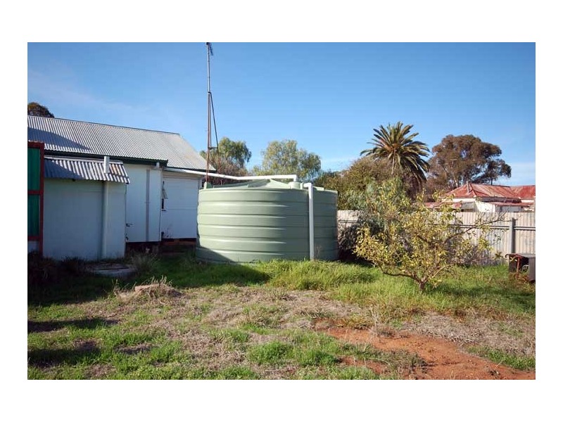 6 Orme St, Boree Creek NSW 2652