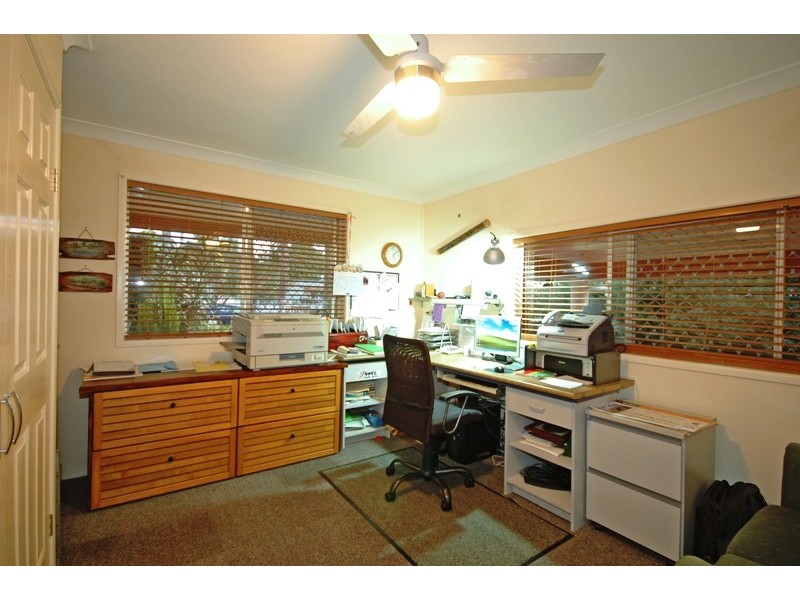 8 Algona Street, Labrador QLD 4215