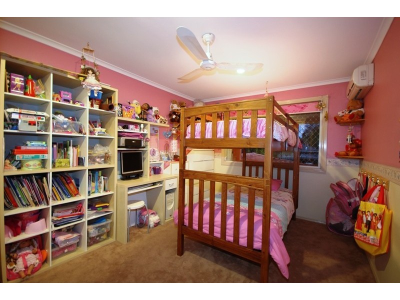 8 Algona Street, Labrador QLD 4215