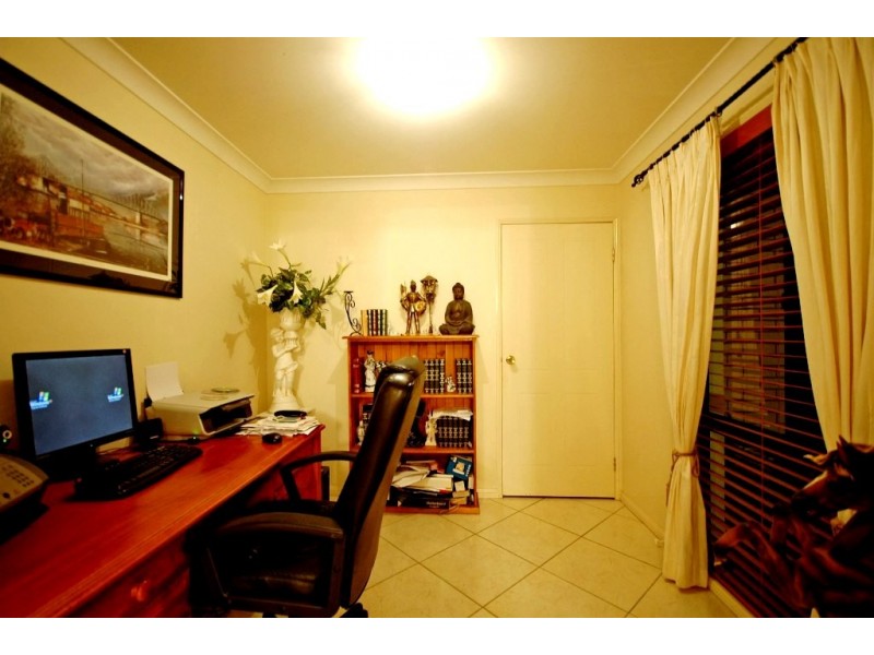 Molendinar QLD 4214