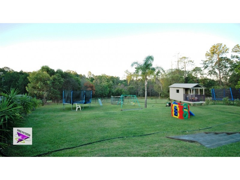 2/106 Glade Drive, Gaven QLD 4211